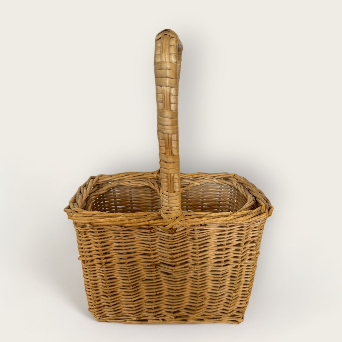 Vintage Wine Basket