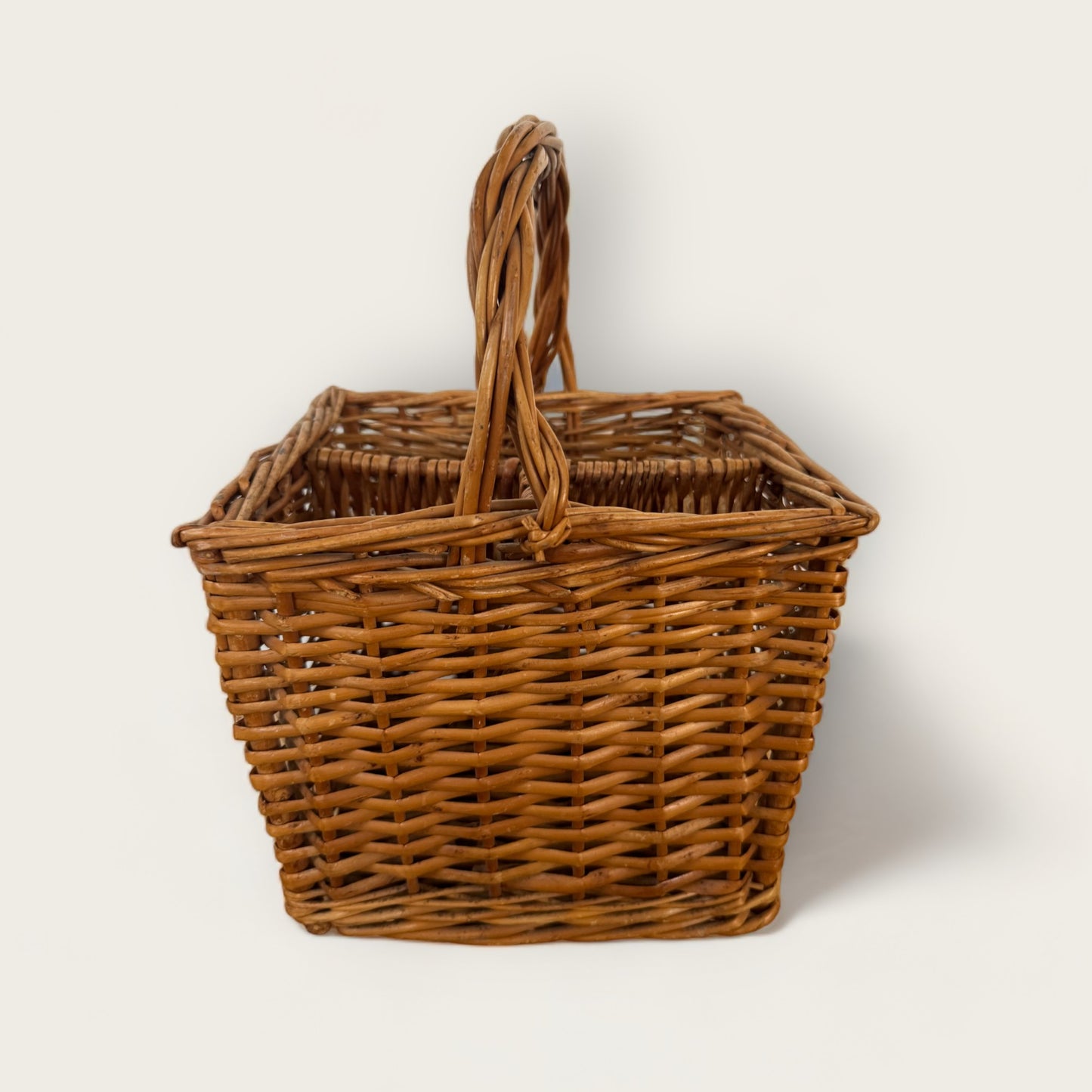 Vintage 4-Compartment Basket
