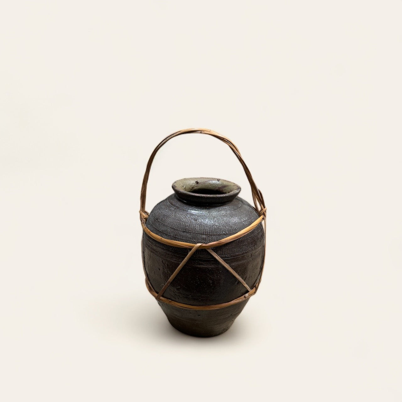 Vintage Mijiu Jar